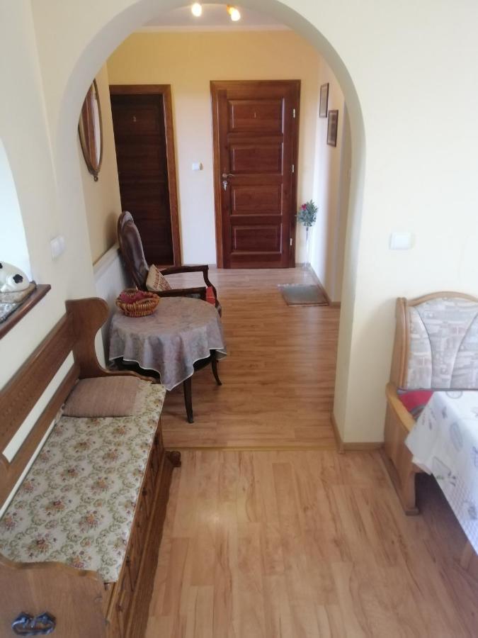 Villa Meisterburg Sciegny Bagian luar foto