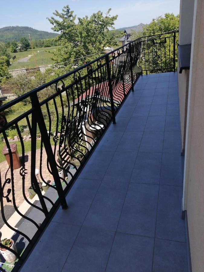 Villa Meisterburg Sciegny Bagian luar foto